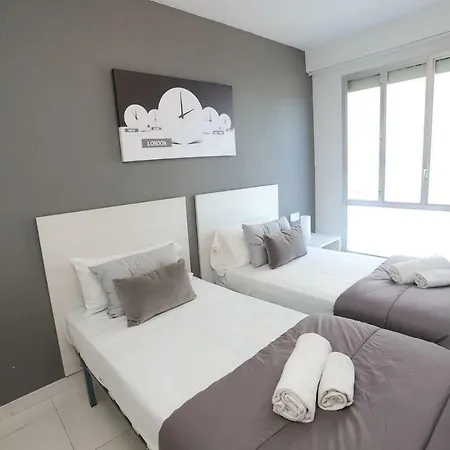 Apartment Differentflats Horizonte