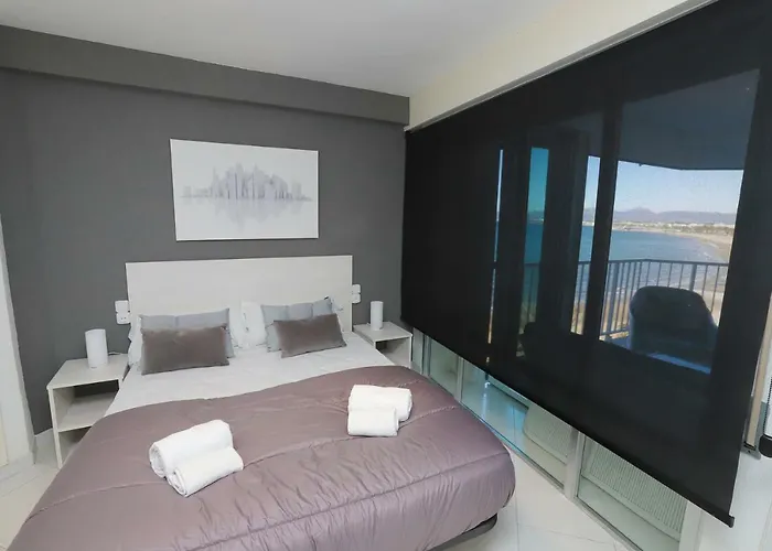 Differentflats Horizonte 아파트 *